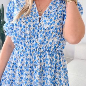 Alternative view of Sukienka Ewa plus size w błękitne kwiatuszki