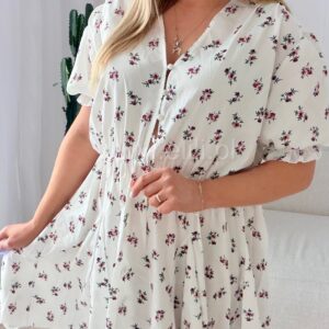 Alternative view of Sukienka Ewa  mini  PLUS SIZE biała w małe kwiatuszki