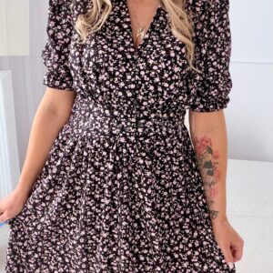 Alternative view of Sukienka Eleganza plus size mini czarna w kwiatuszki