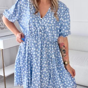 Alternative view of Sukienka Ewa  mini  PLUS SIZE błękitna w stokrotki